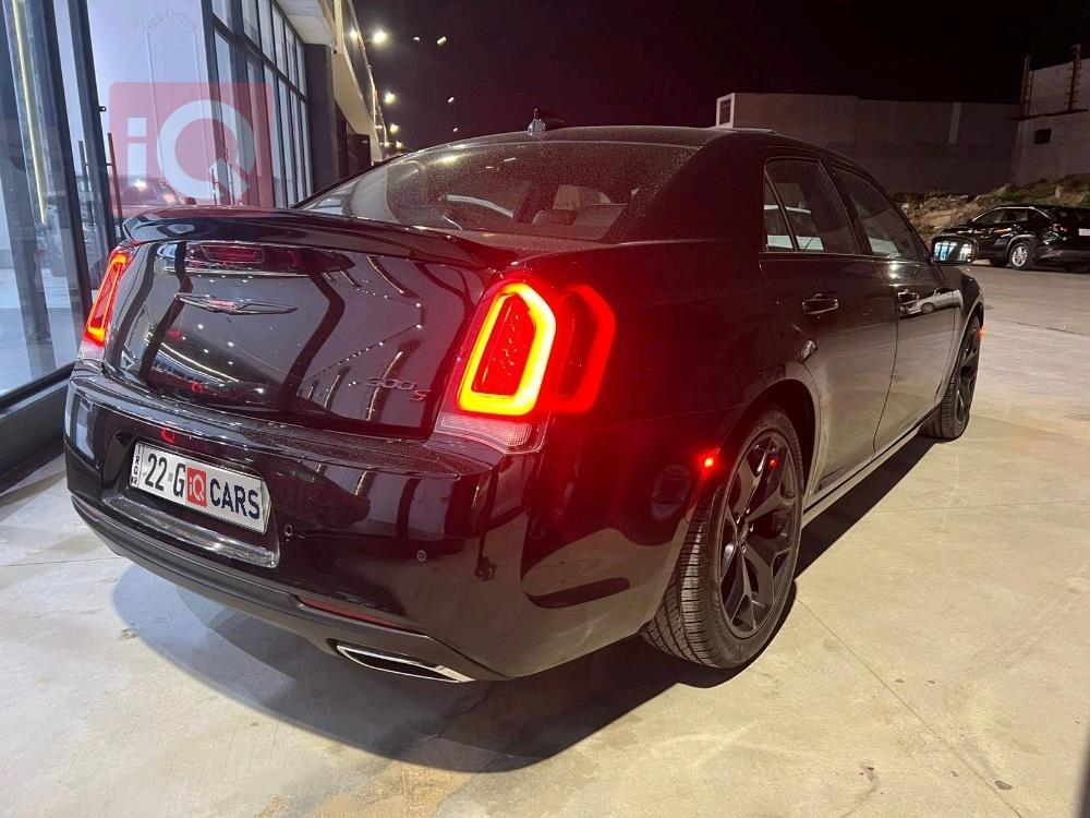 Chrysler 300